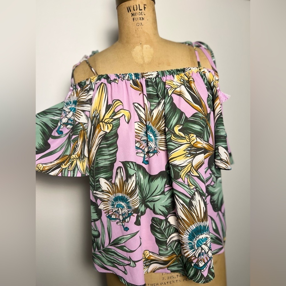 J. Crew lilac floral off the shoulder spring summer blouse size 6